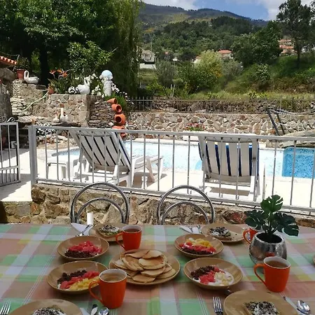 Quinta Do Ribeiro - - Serra Da Estrela 科维良